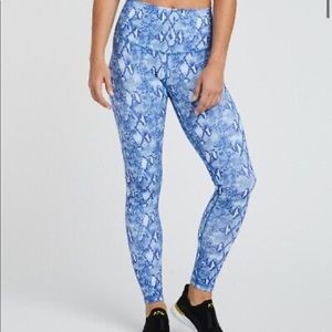 Soulcycle DYI Blue Snakeskin Python size Small